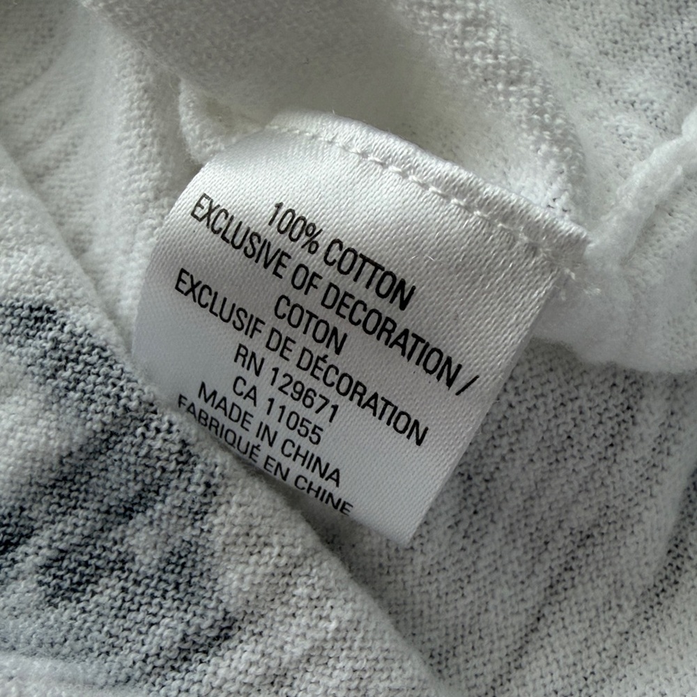 Skull Cashmere Sleeveless Top L - Picture 6 of 6